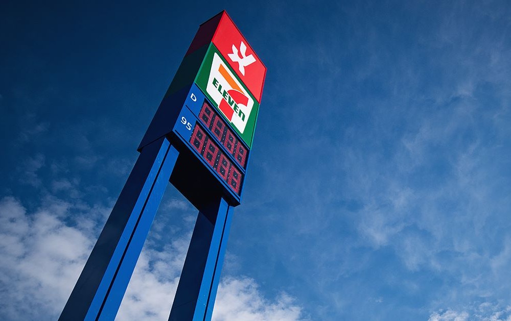 Klubb MECA, YX skilt