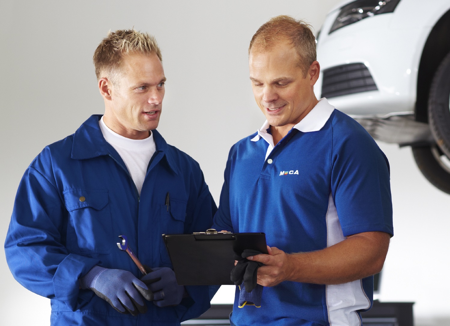 Sjekk fristen for Preiodisk kjøretøykontroll og sørg for at bilen blir - EU-godkjent innen fristen